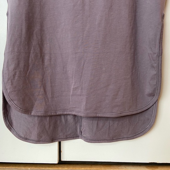 Lululemon Side Story Tee - Picture 7 of 10
